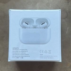 Apple AirPods Pro (1st Gen)- Noise Cancelling -NEW Sealed